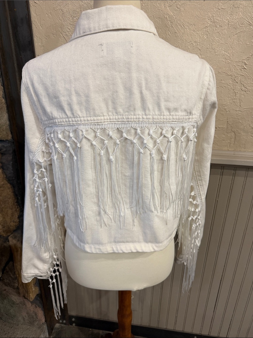 Ethical Clothing 100% Cotton White Tee — Tag Detail